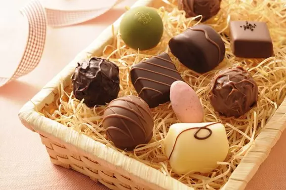 khong-nen-an-gi-khi-bi-mun