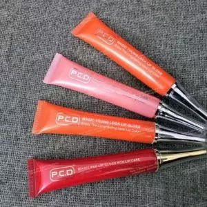 Son dưỡng môi sau phun xăm