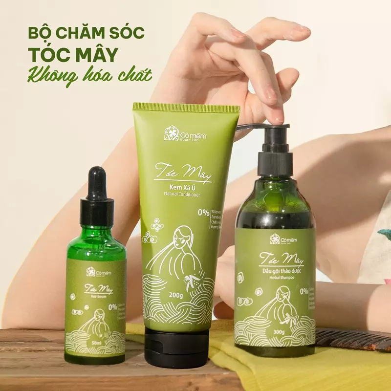 kiểu tóc xoăn cộc cho tới phụ phái đẹp trung niên