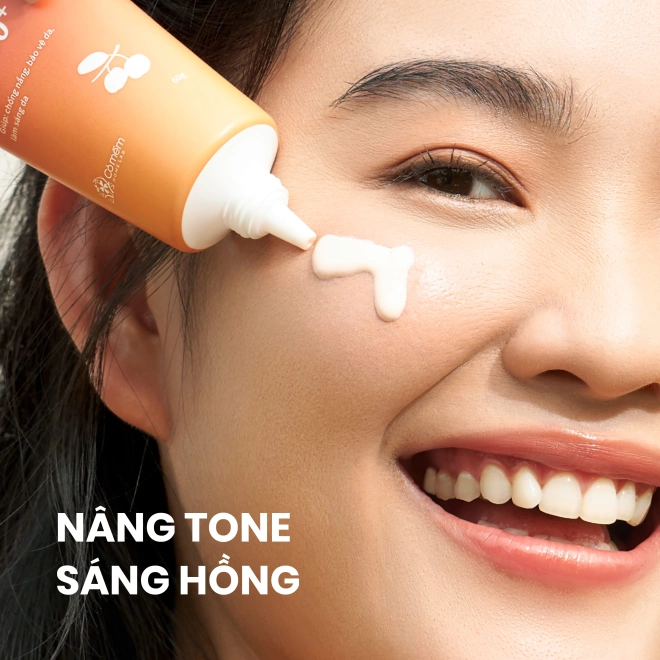 Sữa Chống Nắng Sơ-ri Vitamin C Sáng Hồng SPF 50+ PA++++