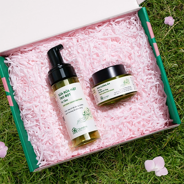 [SET QUÀ TẶNG] Chăm Sóc Da Khô Sữa Rửa Mặt Và Kem Dưỡng Tơ Tằm