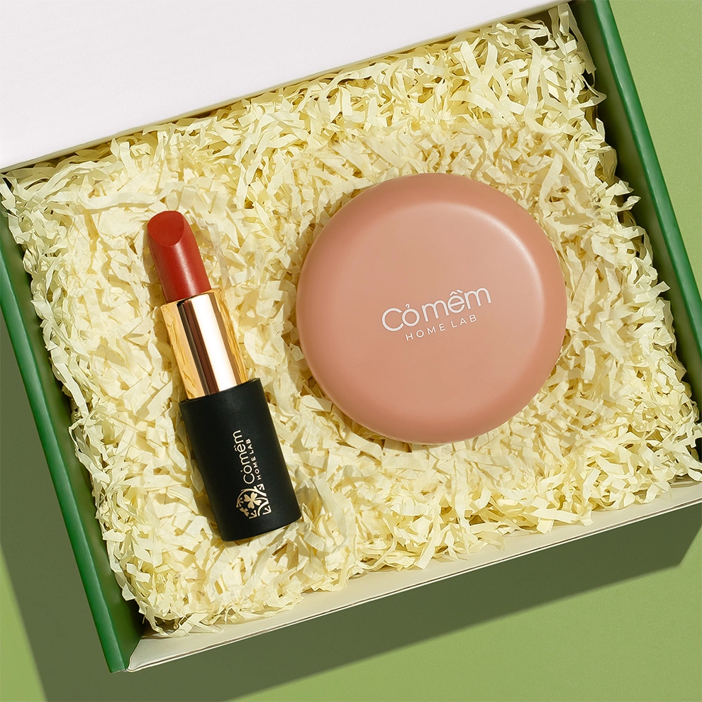 [SET QUÀ TẶNG] Combo Trang Điểm Son Lụa Diễm Và Phấn Nước Thuỷ Tinh