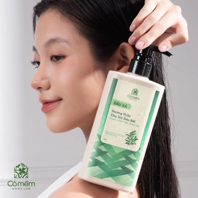Dầu Xả Hương Thảo Giúp Dưỡng Tóc
