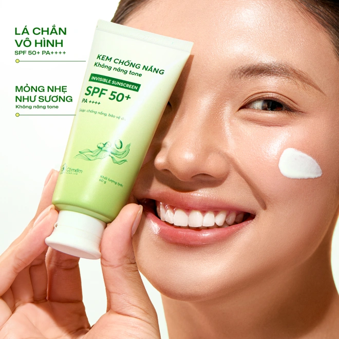 Kem Chống Nắng Không Nâng Tone
