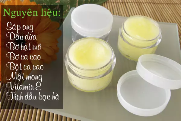 Tự làm son dưỡng môi thiên nhiên với 3 công thức cực chất