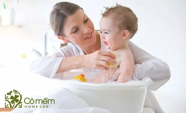 Tổng hợp 16+ loại sữa tắm cho bé sơ sinh được tin dùng cho da bé
