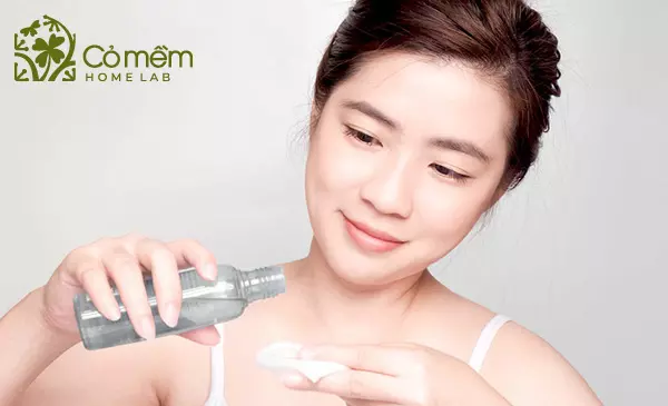 Top 9 toner cho da khô cấp ẩm cho da siêu tốt được yêu thích