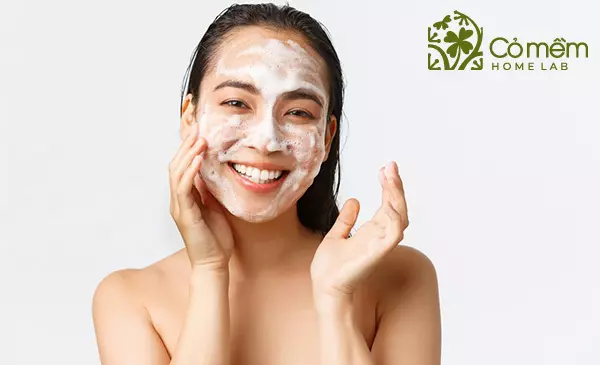 Top 10 sữa rửa mặt dưỡng ẩm tốt cho da khô bán chạy