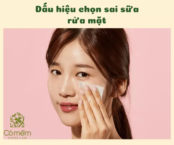 Làn da trở nên bóng dầu là dấu hiệu chọn sai sữa rửa mặt